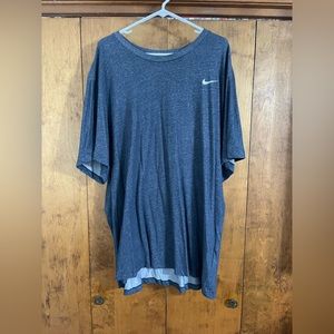 Nike T-Shirt